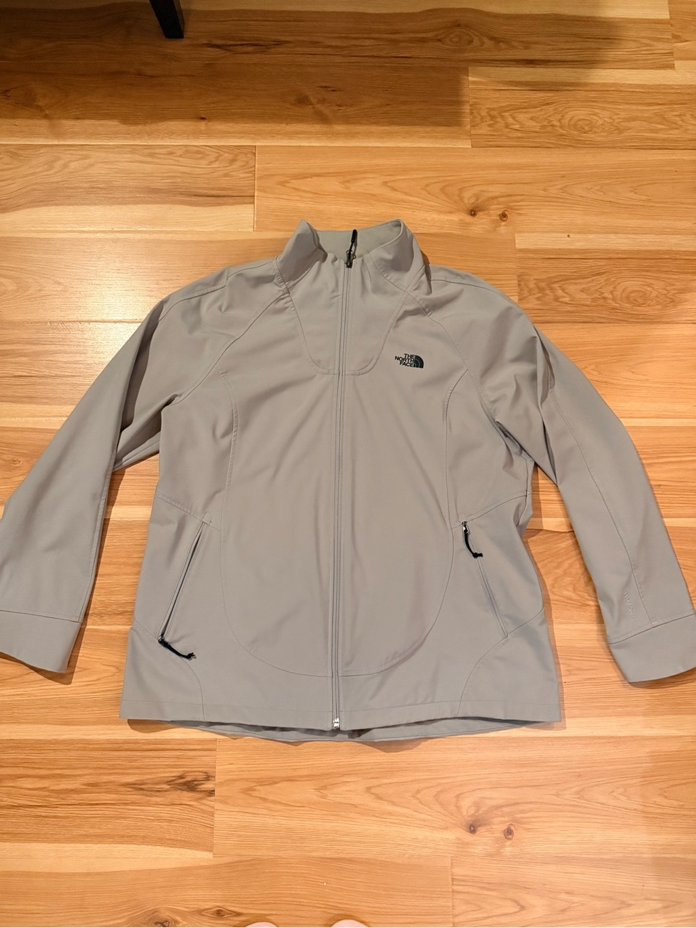 The North Face Women’s WindWall Soft Shell Jacket XXL 2X Light Gray